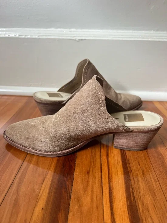 Dolce Vita Tan Suede Women's Mules 7.5 - Picture 9 of 12